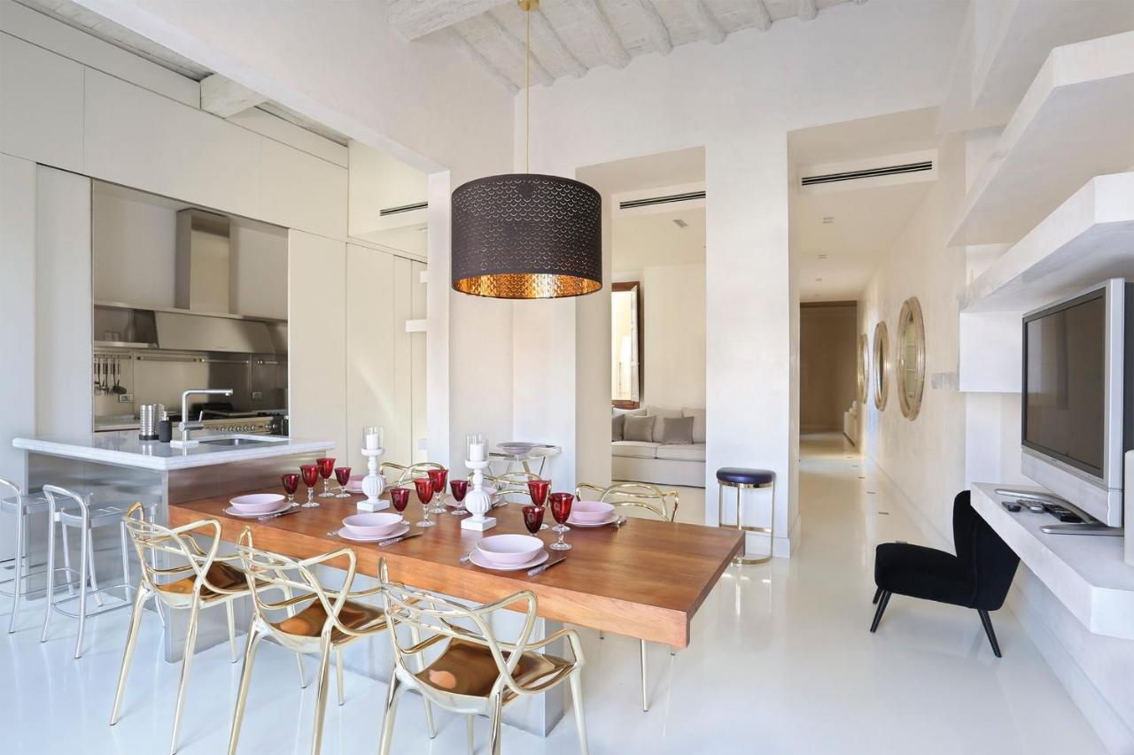 Luxury With Amazing Terrace In Florence-hosted By Sweetstay Appartement