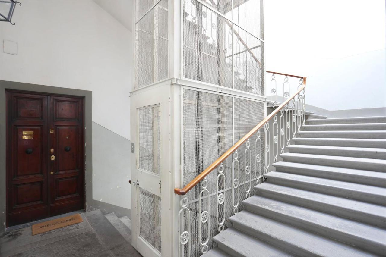 Luxury With Amazing Terrace In Florence-hosted By Sweetstay Appartement