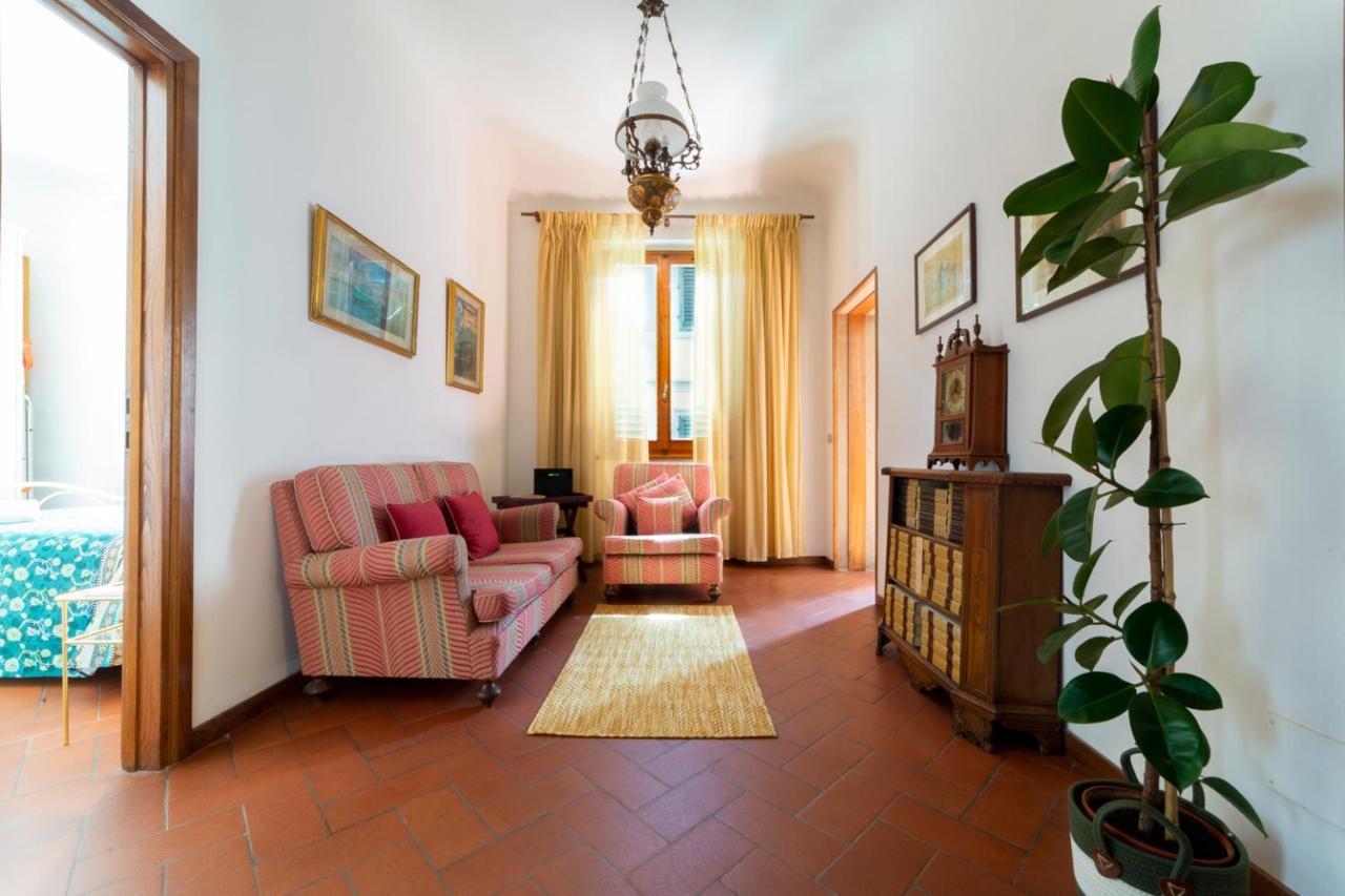110 Sqm 6 Sleeps In Santa Croce Apartment