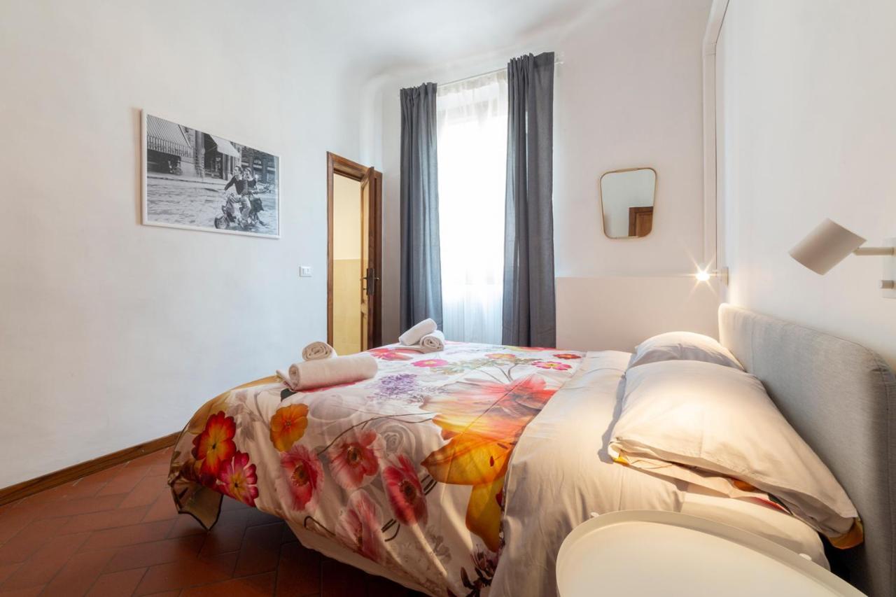 110 Sqm 6 Sleeps In Santa Croce Apartment