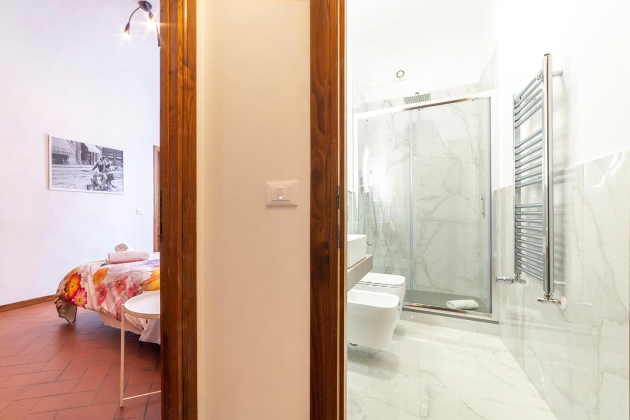 110 Sqm 6 Sleeps In Santa Croce Apartment