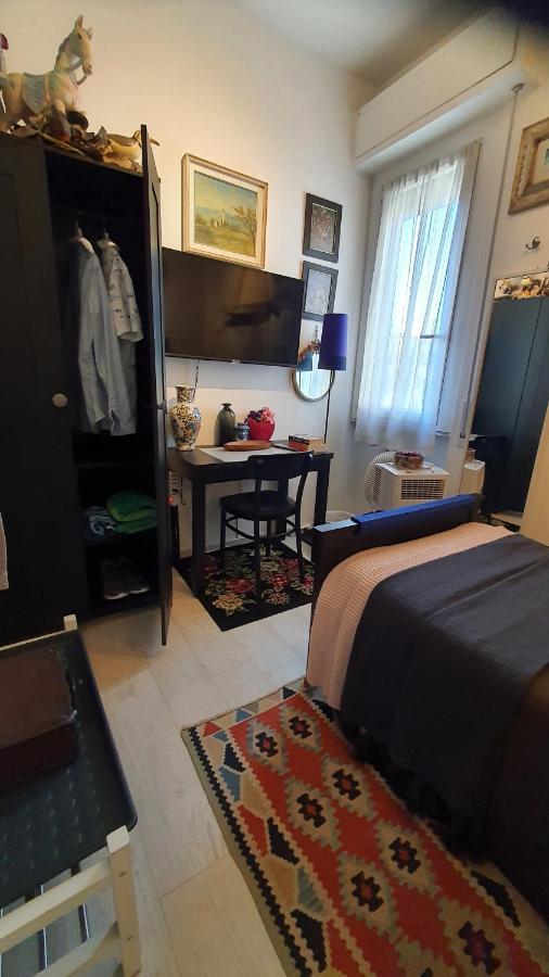 Holidays In Guest house *