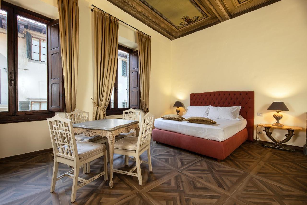 Aparthotel Palazzo Martellini Residenza D'epoca 3*