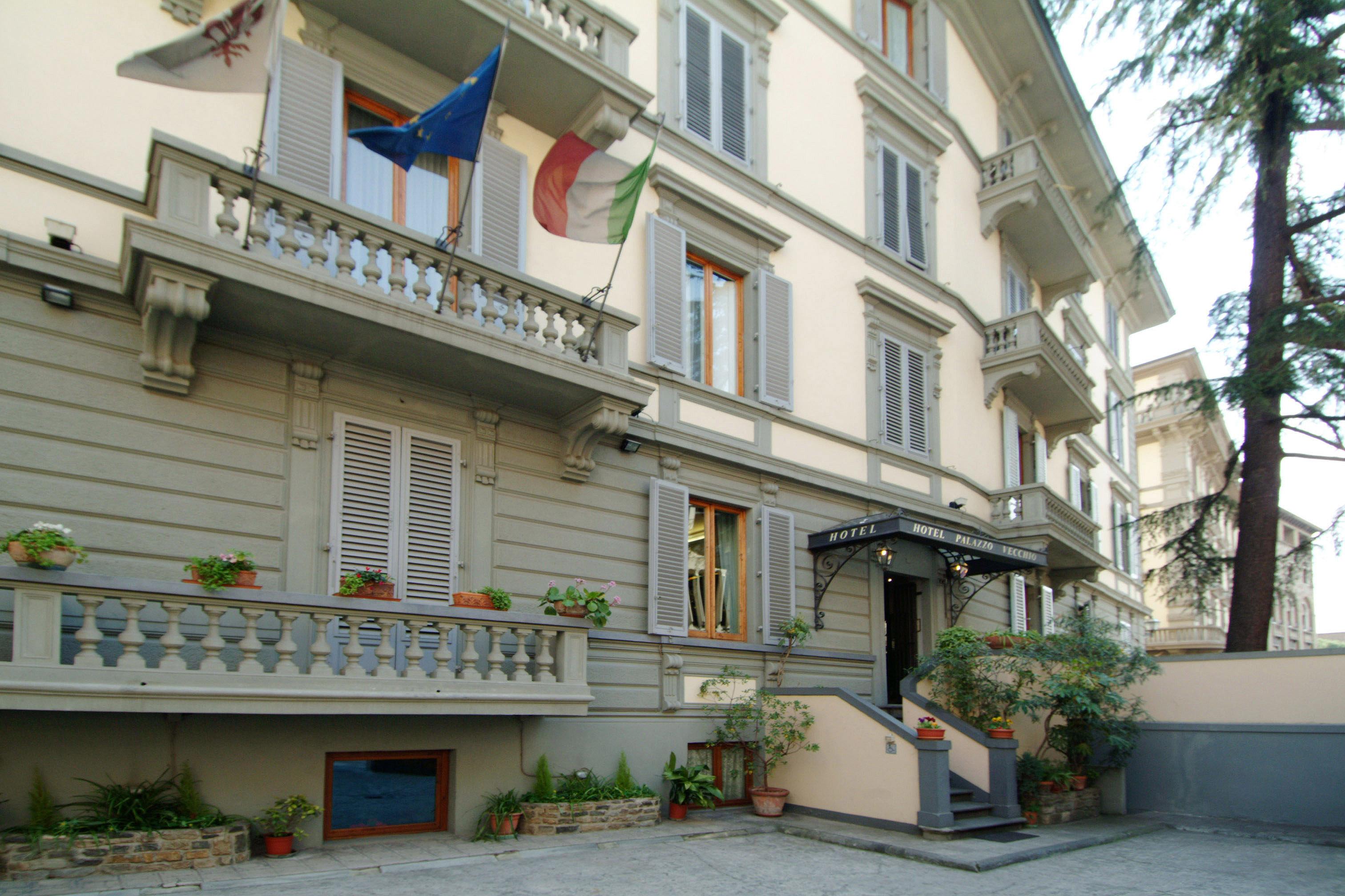 Palazzo Vecchio 3* Florence
