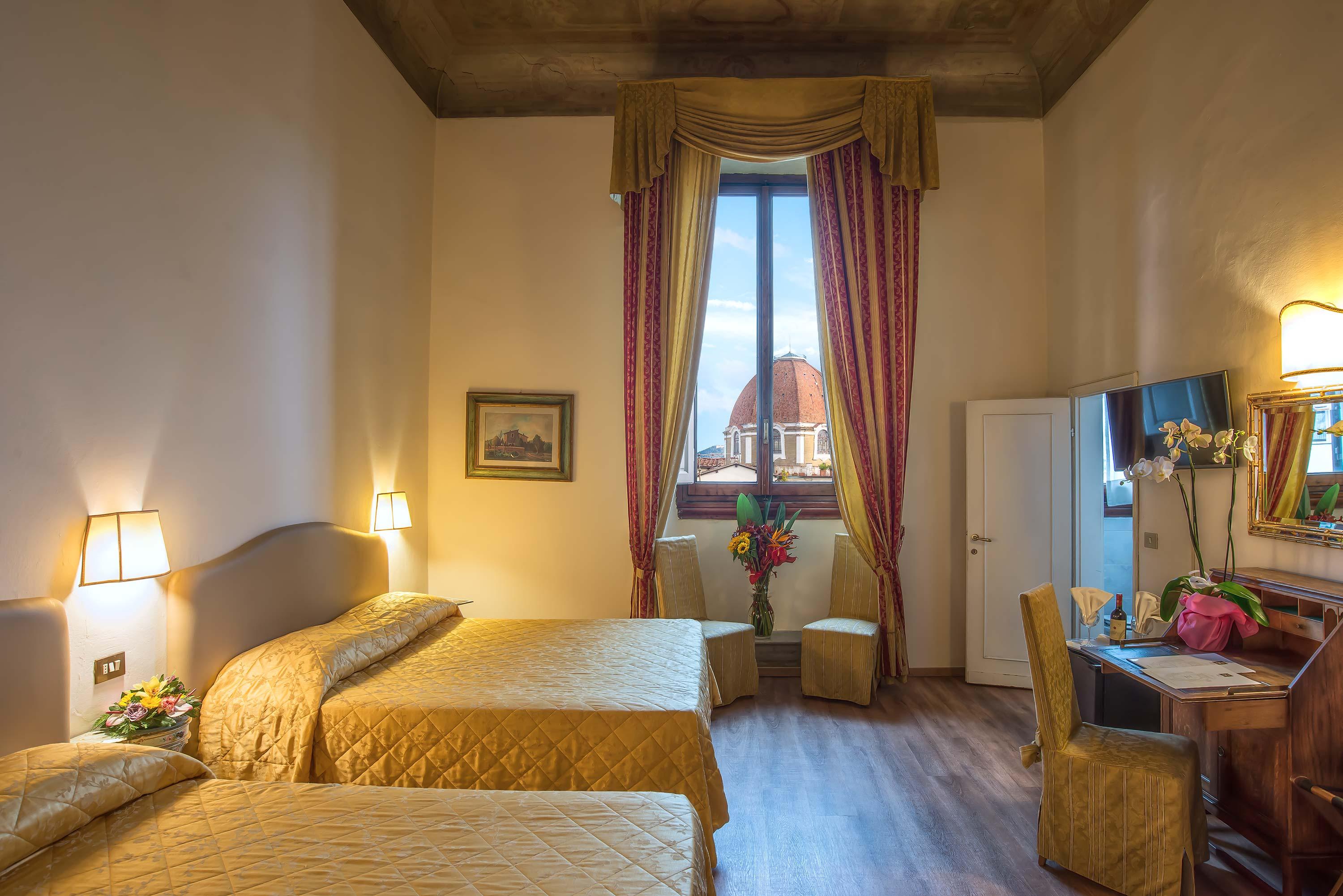 Hotel Paris 3*