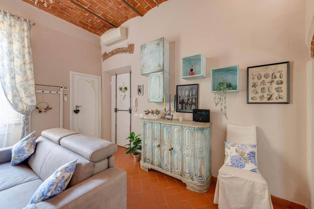 Elle Apartment