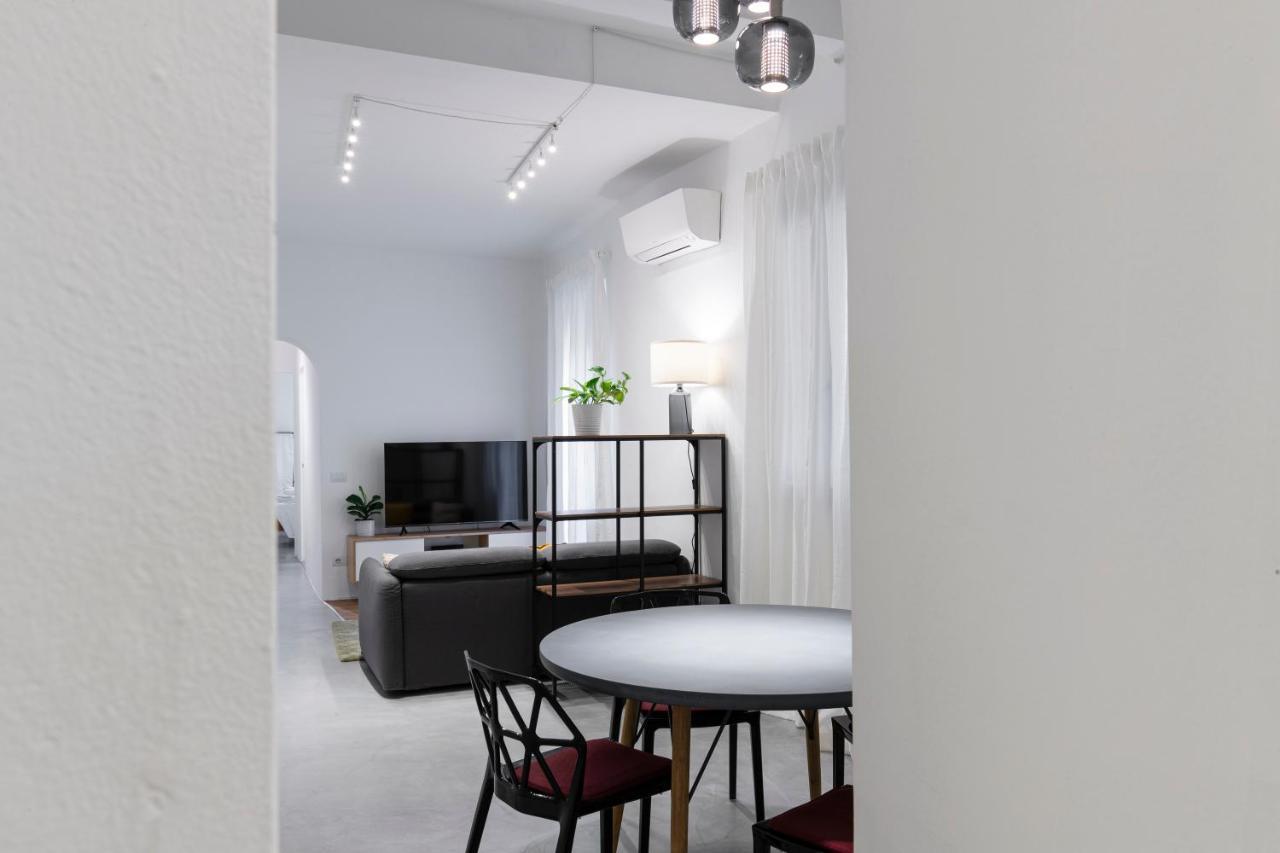 San Frediano Loft Apartment Florence