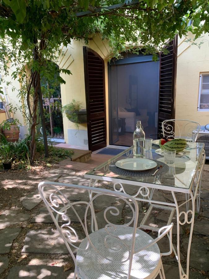 Enchanting With Patio, Lungarno Appartement *