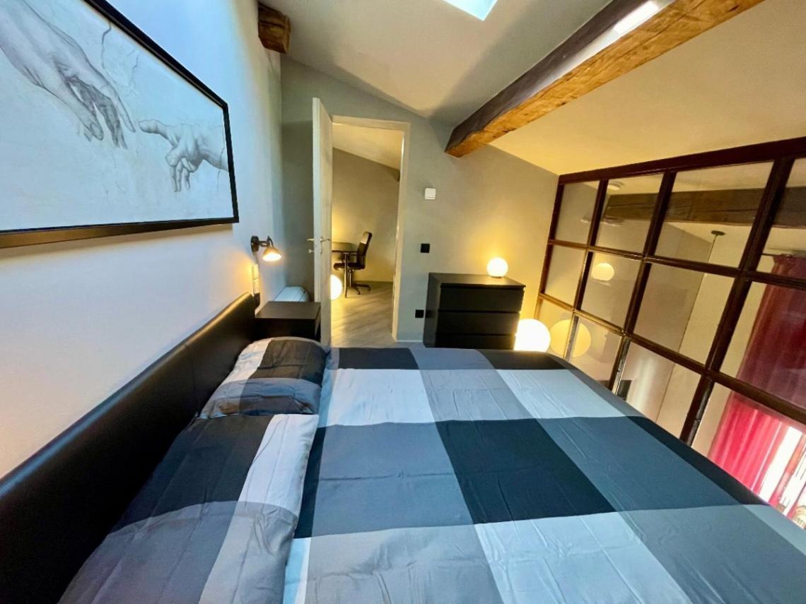 Apartment Belfiore 42 Modern Florence