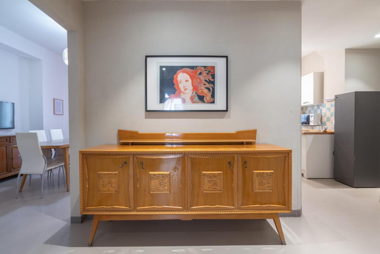 Elegante In Via Cavour Apartment Florence