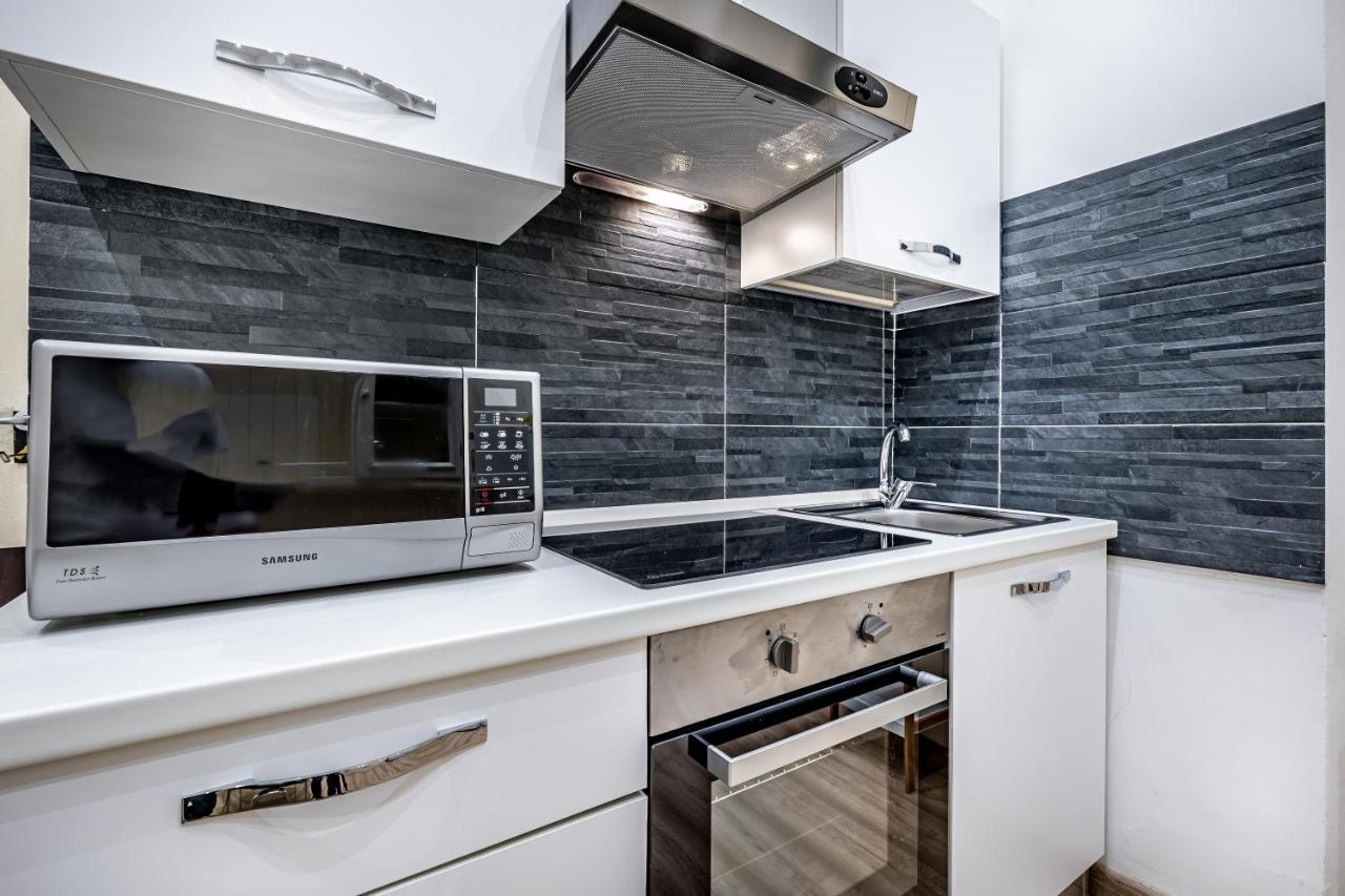 Yid Lovely Sangallo Apt Appartement