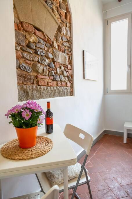 La Stanza Da Vinci Nel Centro Di Apartment