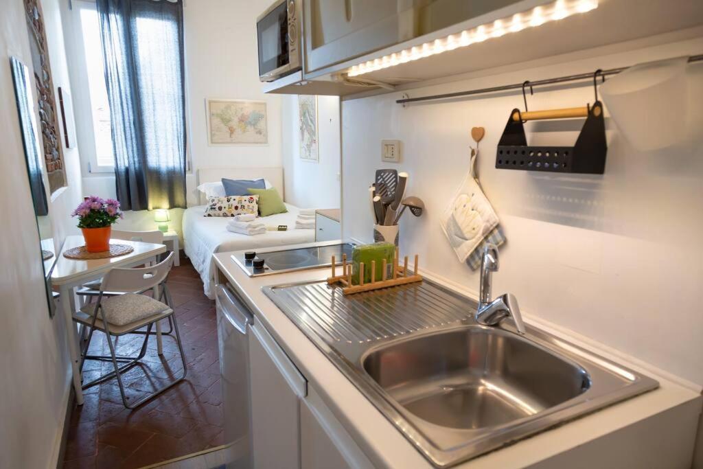 Apartment La Stanza Da Vinci Nel Centro Di
