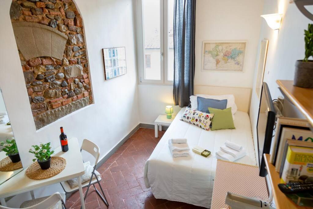 Apartment La Stanza Da Vinci Nel Centro Di Florence