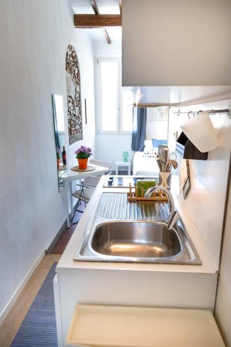 Apartment La Stanza Da Vinci Nel Centro Di