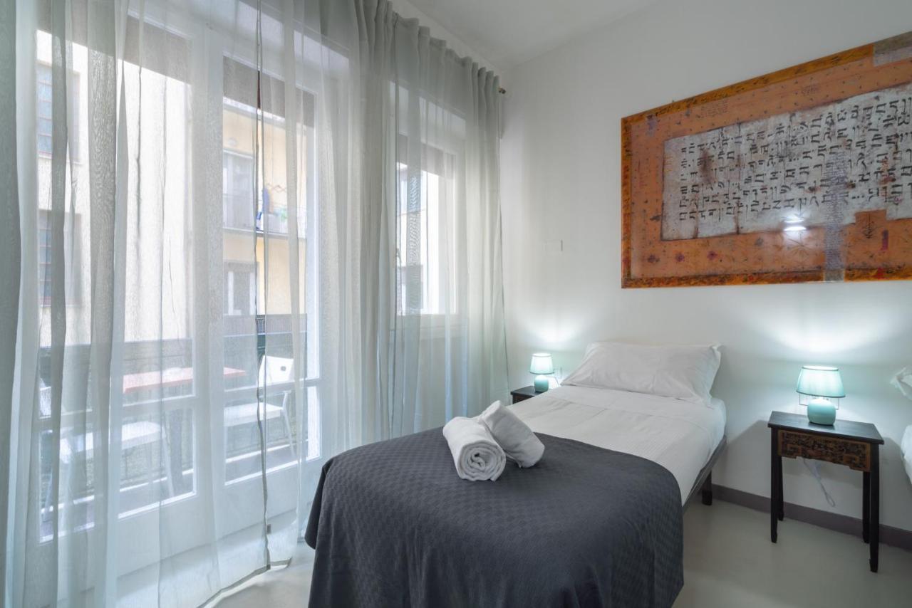 Elegante In Via Cavour Apartment