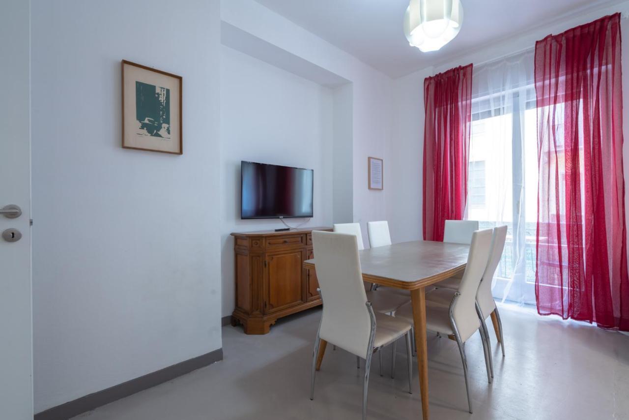 Elegante In Via Cavour Apartment