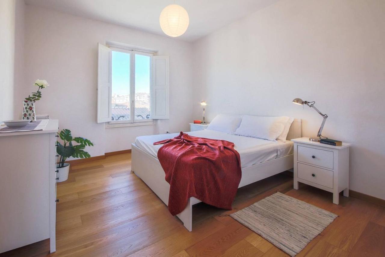 Florence- Giacomini 4 Bedroom Apartment