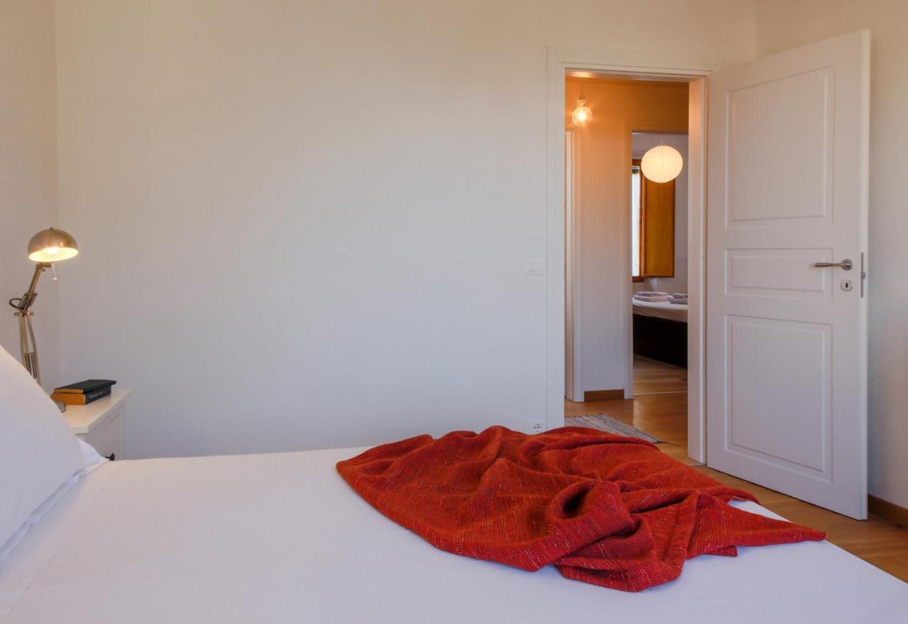 Florence- Giacomini 4 Bedroom Apartment *