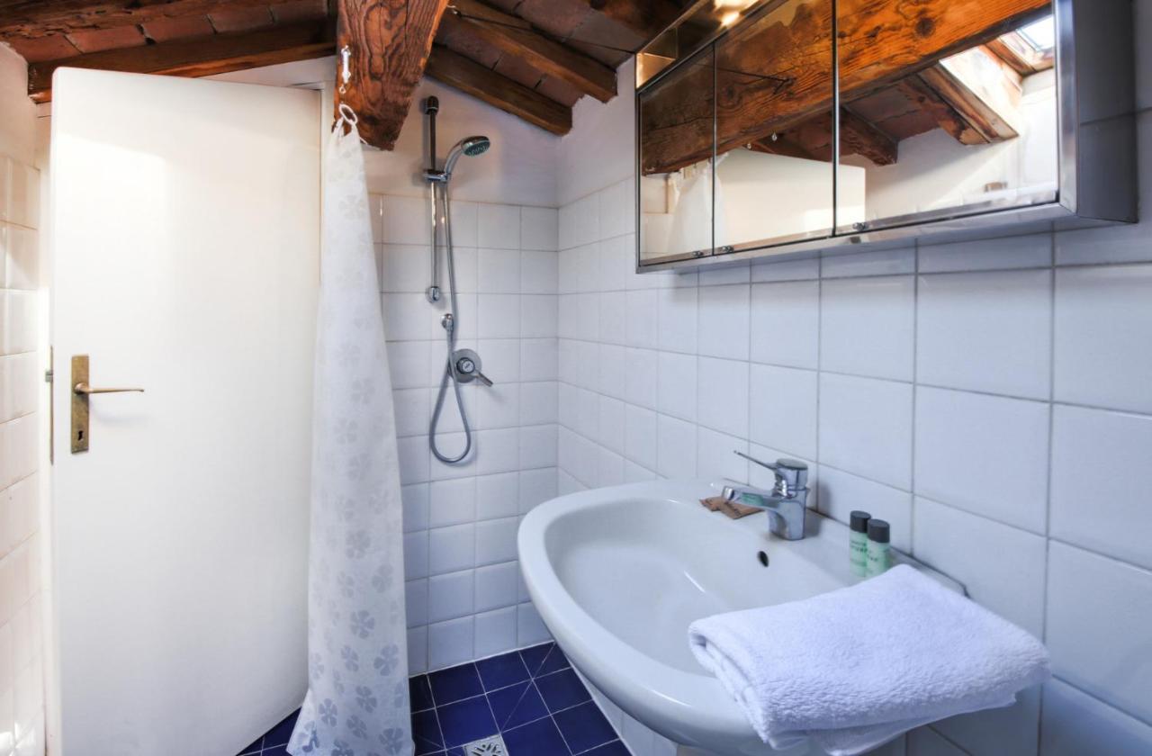 Florence- Giacomini 4 Bedroom Apartment Florence