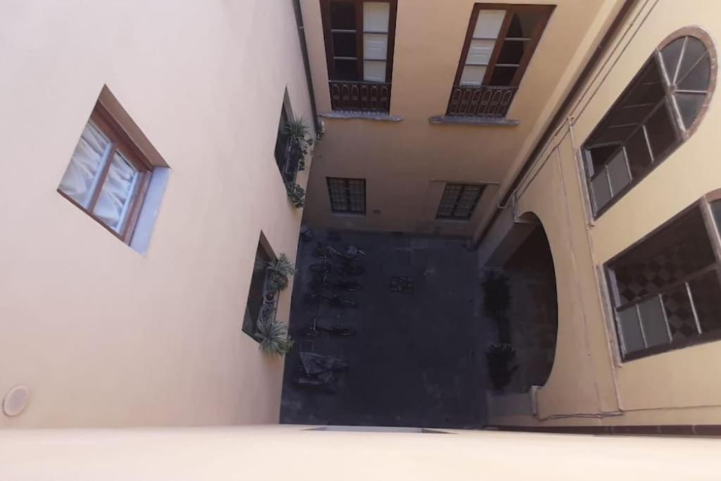 Tra Piazza Duomo E Piazza Signoria Apartment Florence