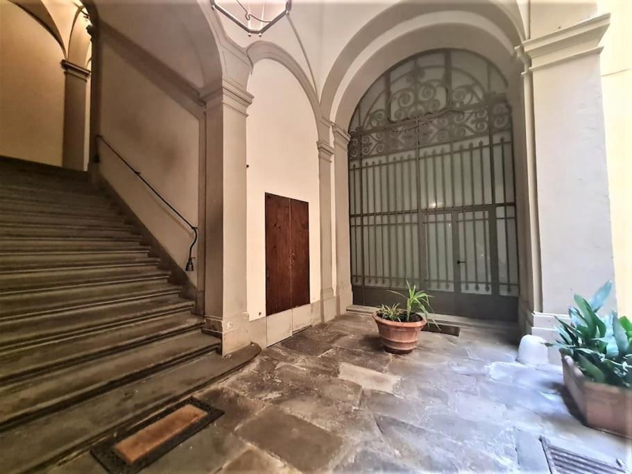 Apartment Tra Piazza Duomo E Piazza Signoria Florence