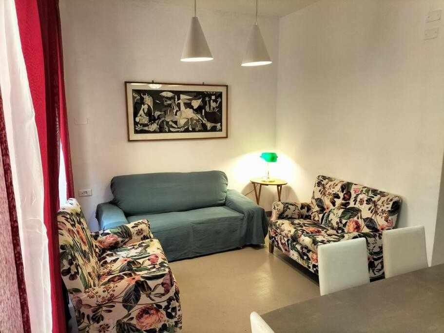 Elegante In Via Cavour Apartment