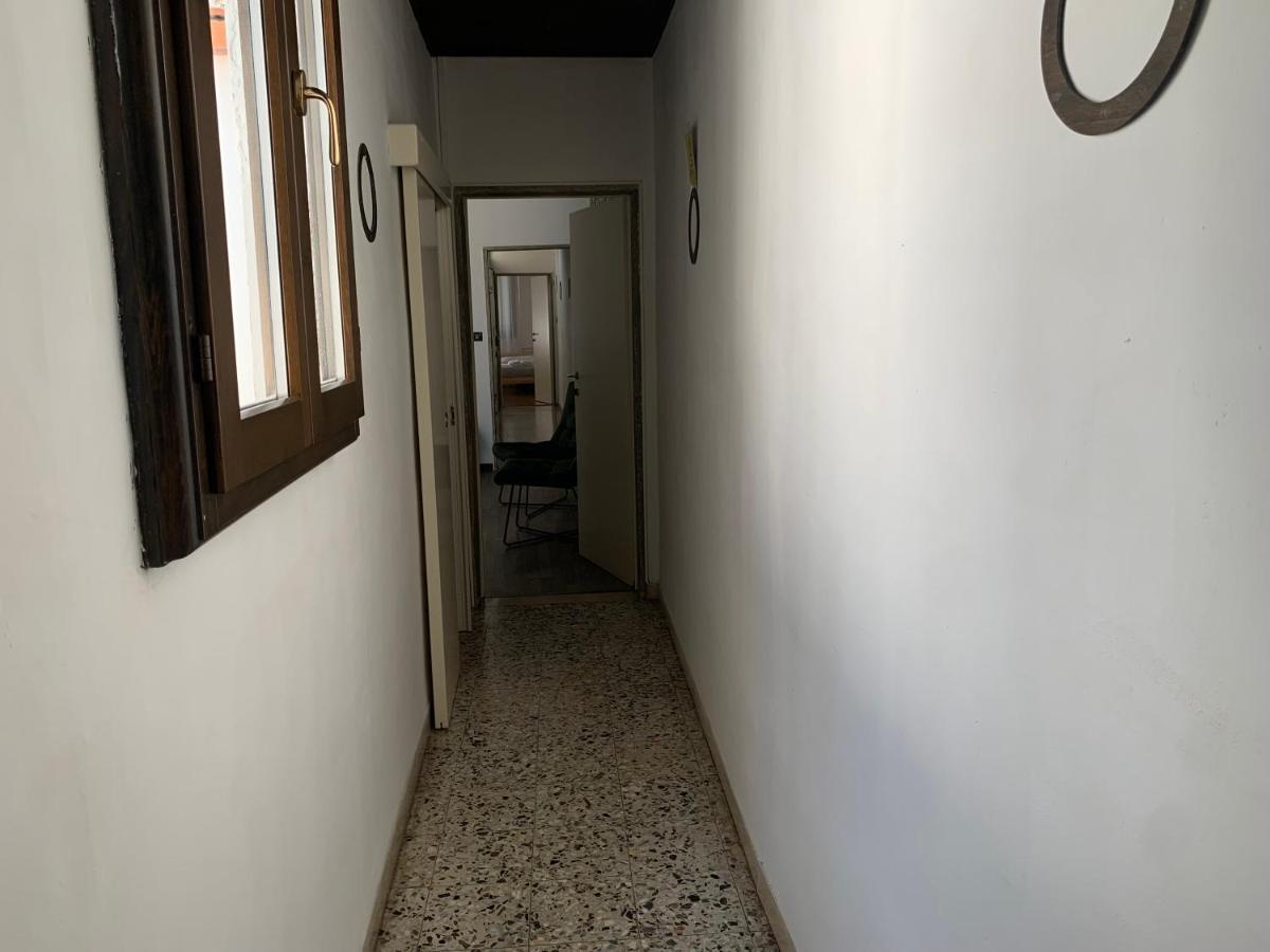 Apartment Faenza 79 Florence