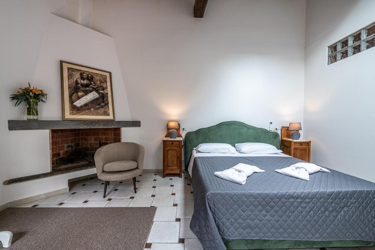 Santa Monaca Suites Maison d'hôtes Florence