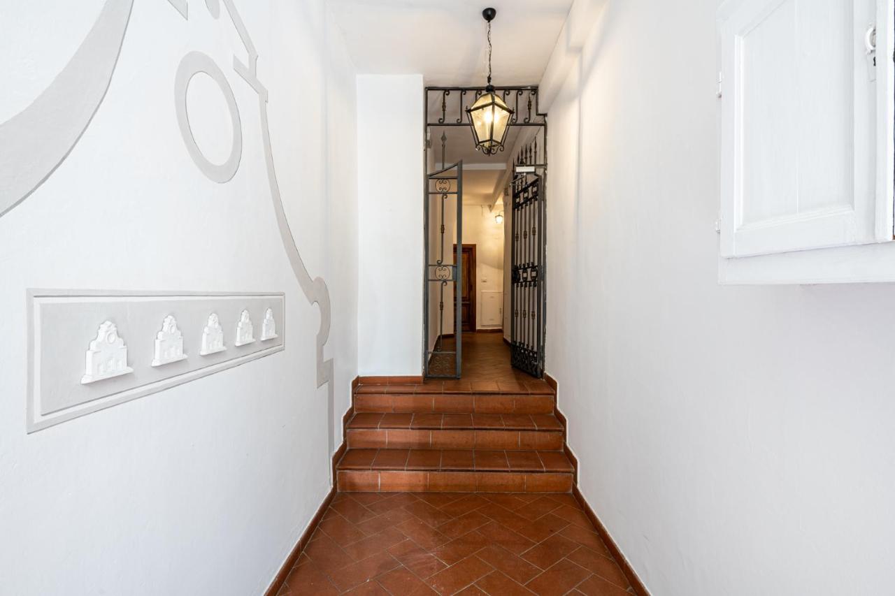 Santa Monaca Suites Maison d'hôtes Florence