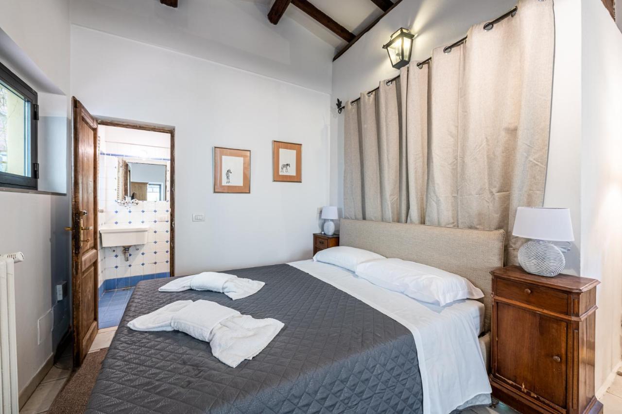 Maison d'hôtes Santa Monaca Suites