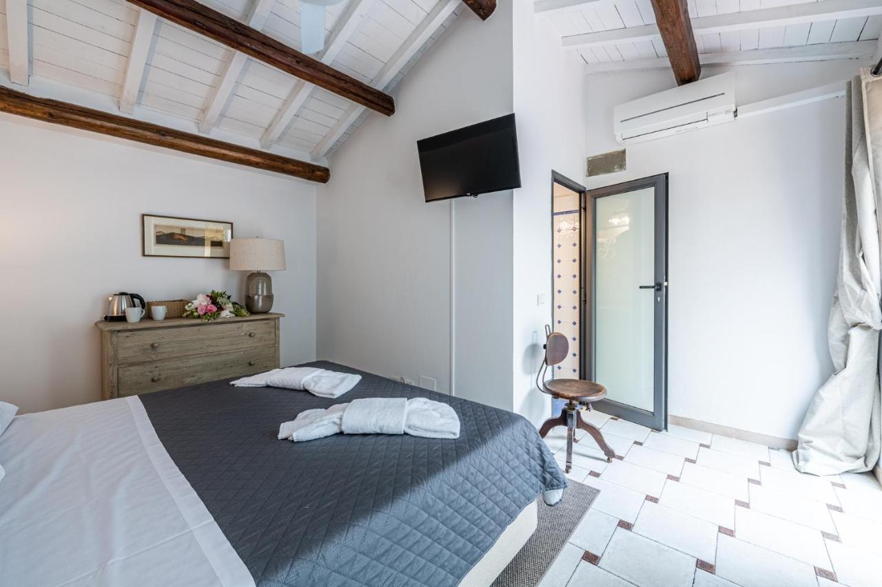 Santa Monaca Suites Maison d'hôtes Florence