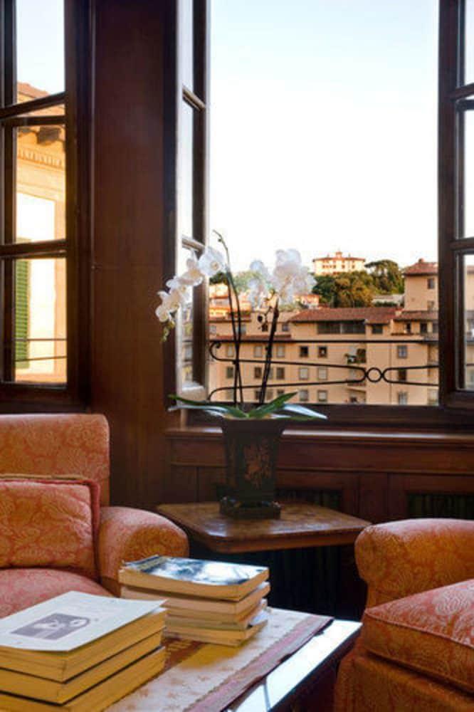 Hotel Hermitage 3*