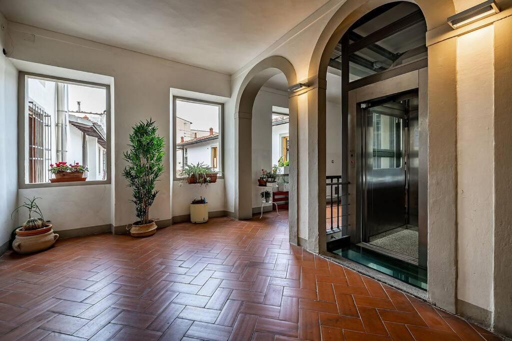 The Checkmate's House In Apartment *