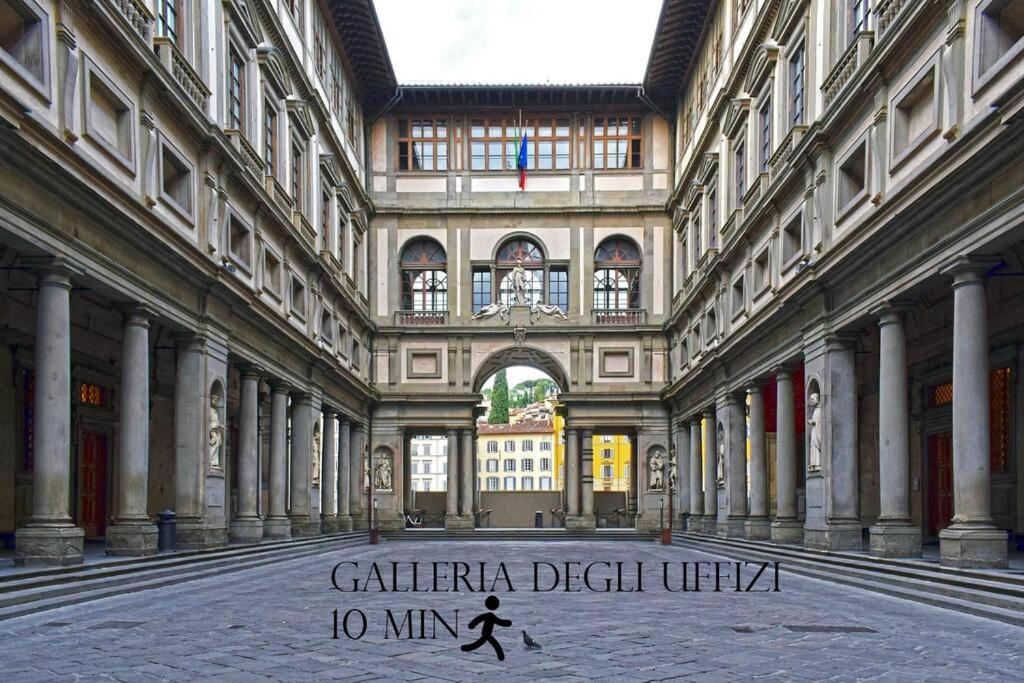 Apartment Duomo 400 Metri *dimora Degli Specchi*