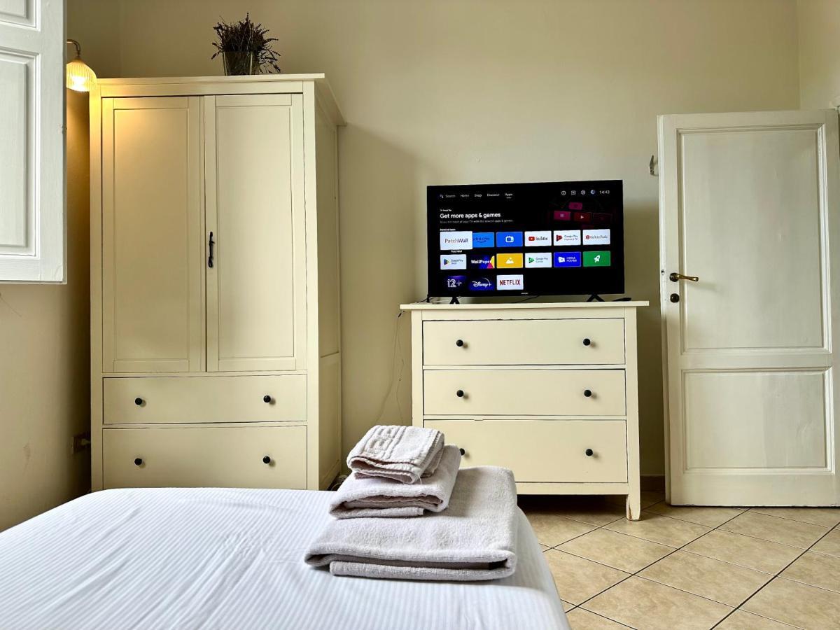 Magnificat's Apartment *