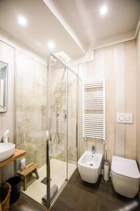 3 Bedroom Modern Luxury In Florence