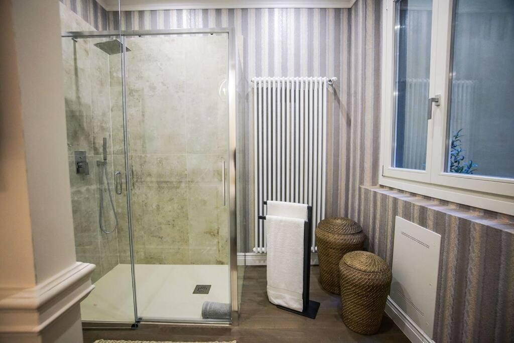 3 Bedroom Modern Luxury In Florence