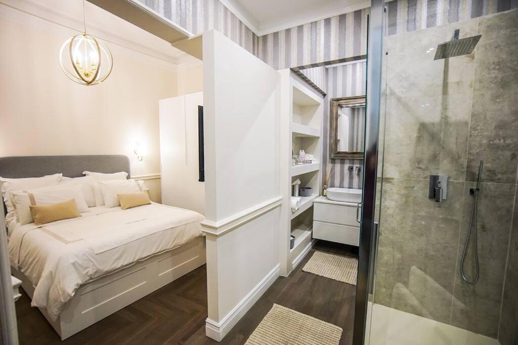 3 Bedroom Modern Luxury In Florence