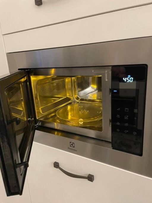 Apartment 3 Bedroom Modern Luxury In