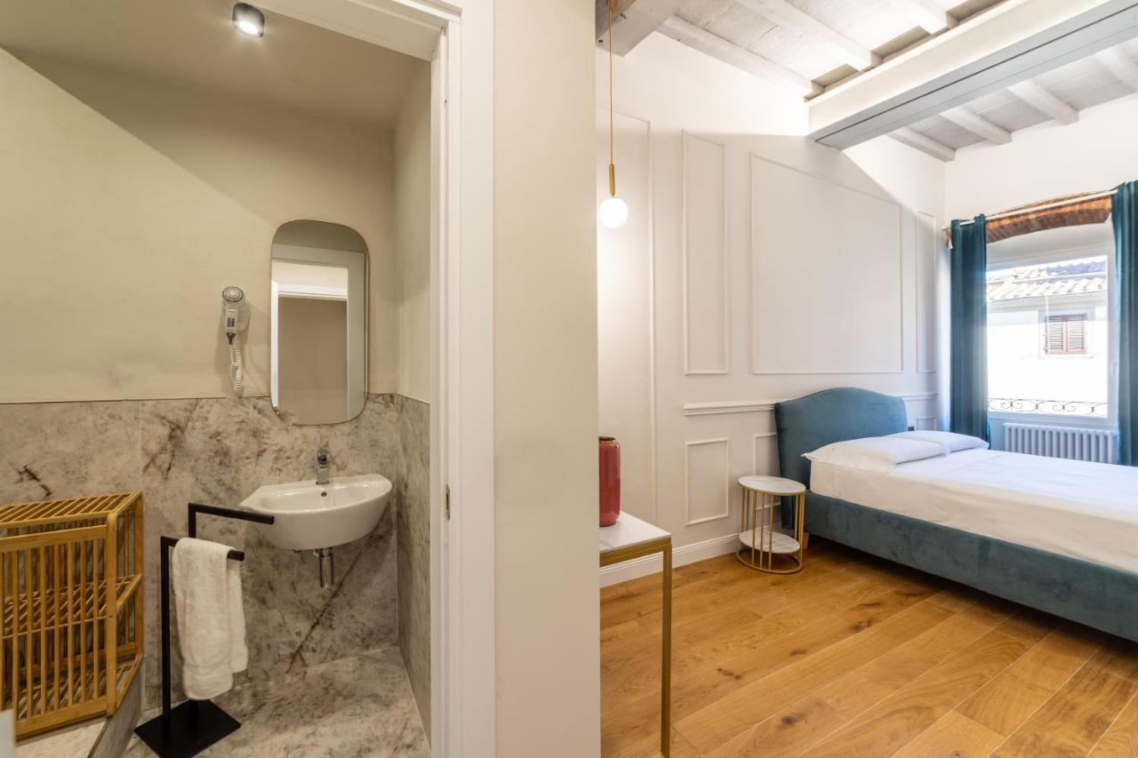 Leovinci Guest house