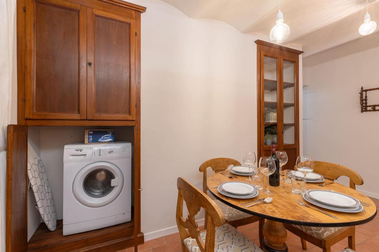 Sambrogio Suite-hosted By Sweetstay Appartement