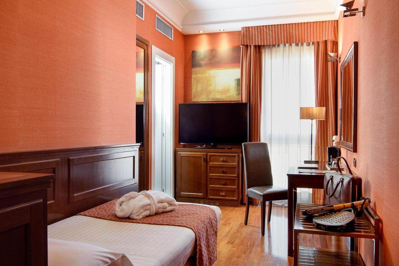 Grand Adriatico Hotel 4*