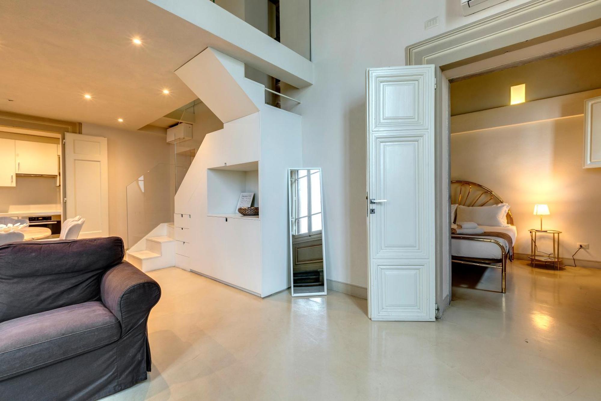 Gold Apartment Florence