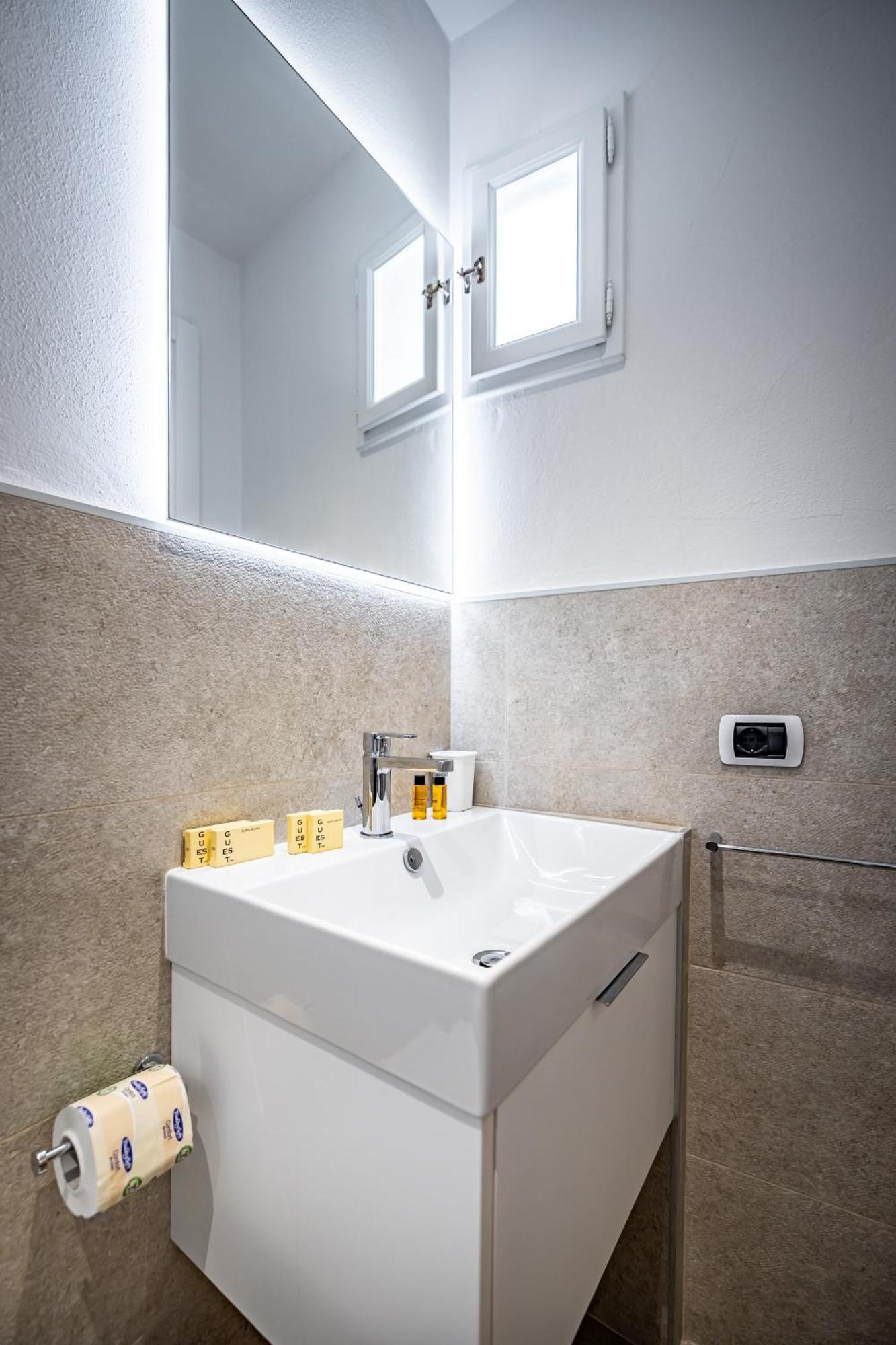 Appartement Roommo Via Dei Pilastri Giada *