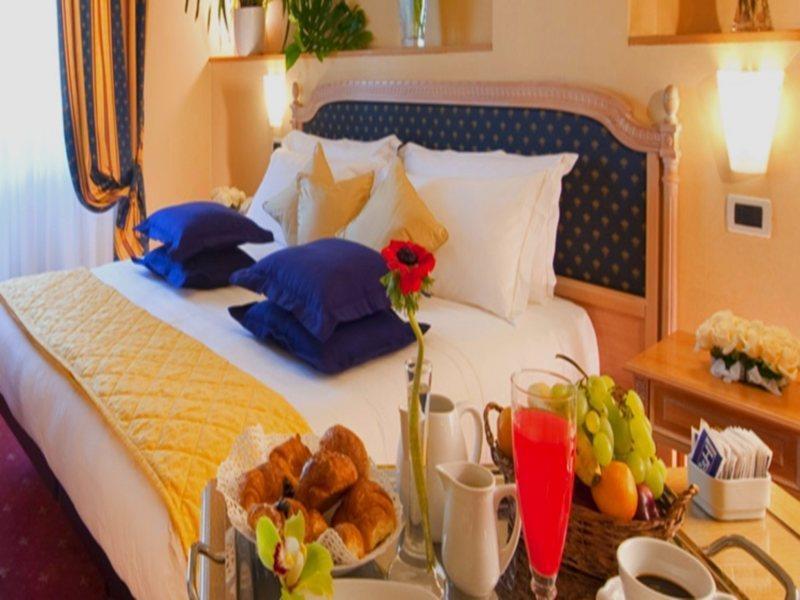 C-hotels Diplomat Hotel 4*