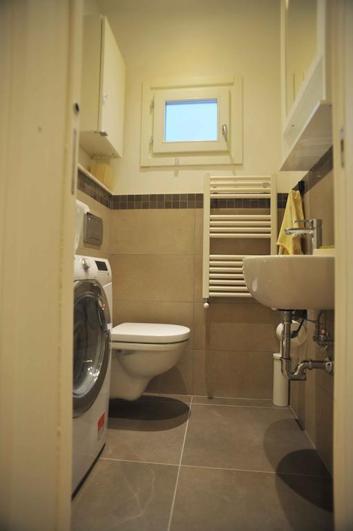 Apartment Comfortable And Convenient In The Center - Zanobi Delux