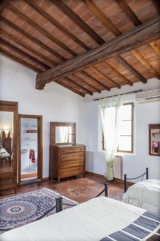 Ruggini Apartment