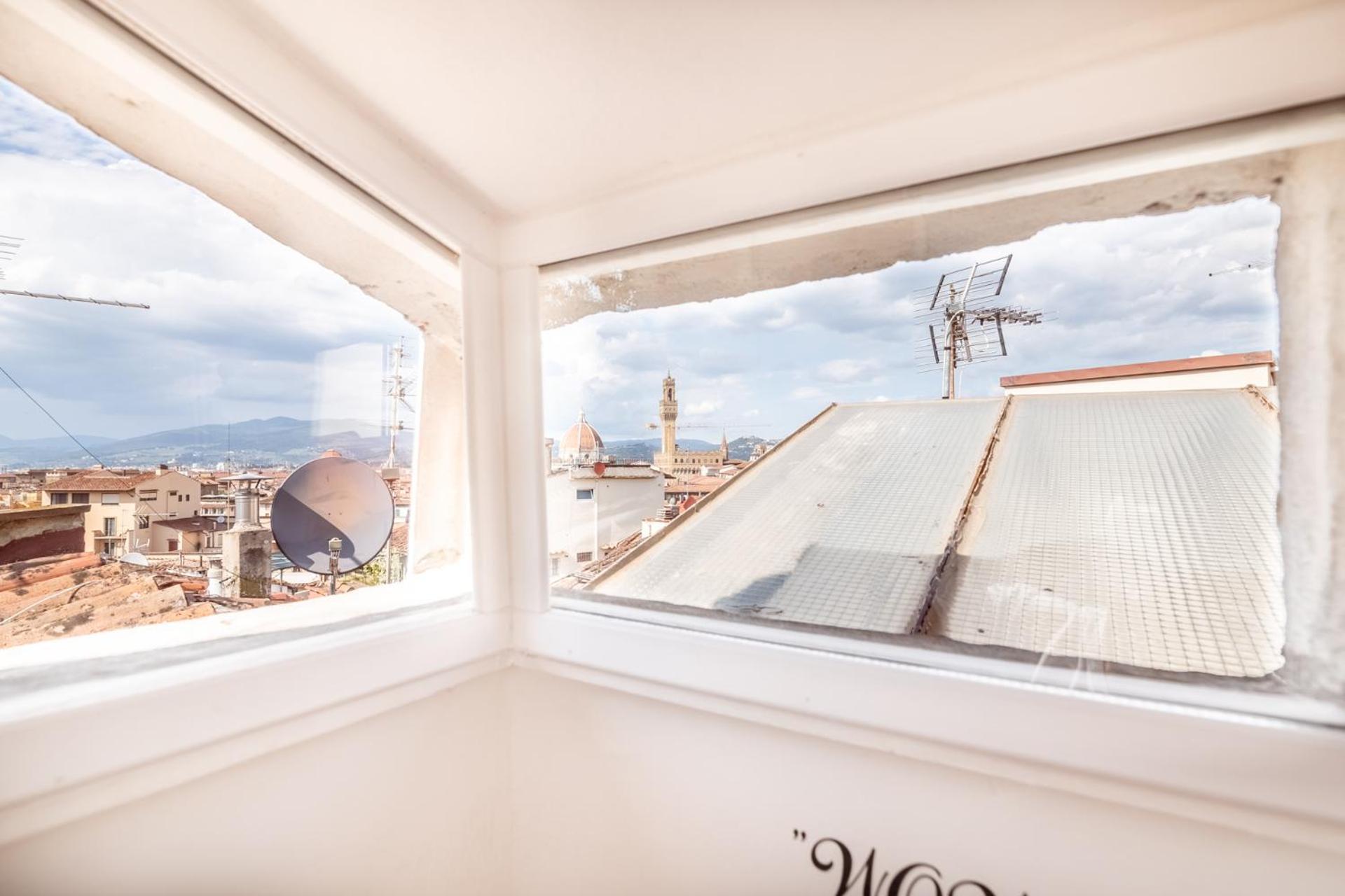 Costa61 Window - 200mt Ponte Vecchio Appartement *