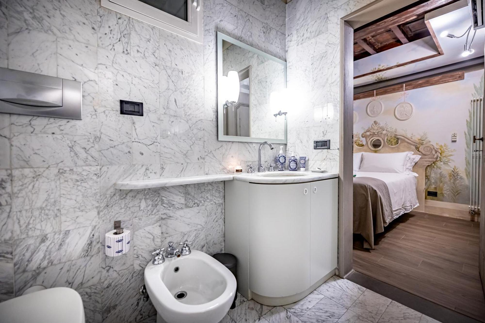 Yid Luxury Near Ponte Vecchio Appartement *